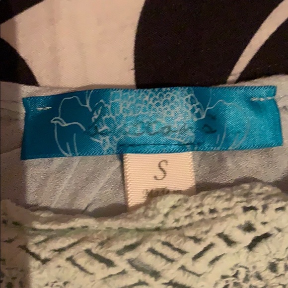 Shirt - Picture 2 of 2